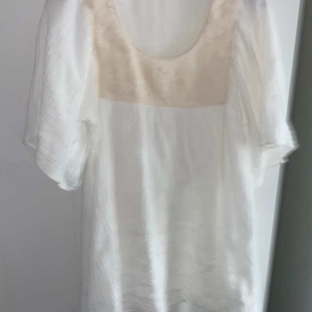 Pretty summer dress, worn once